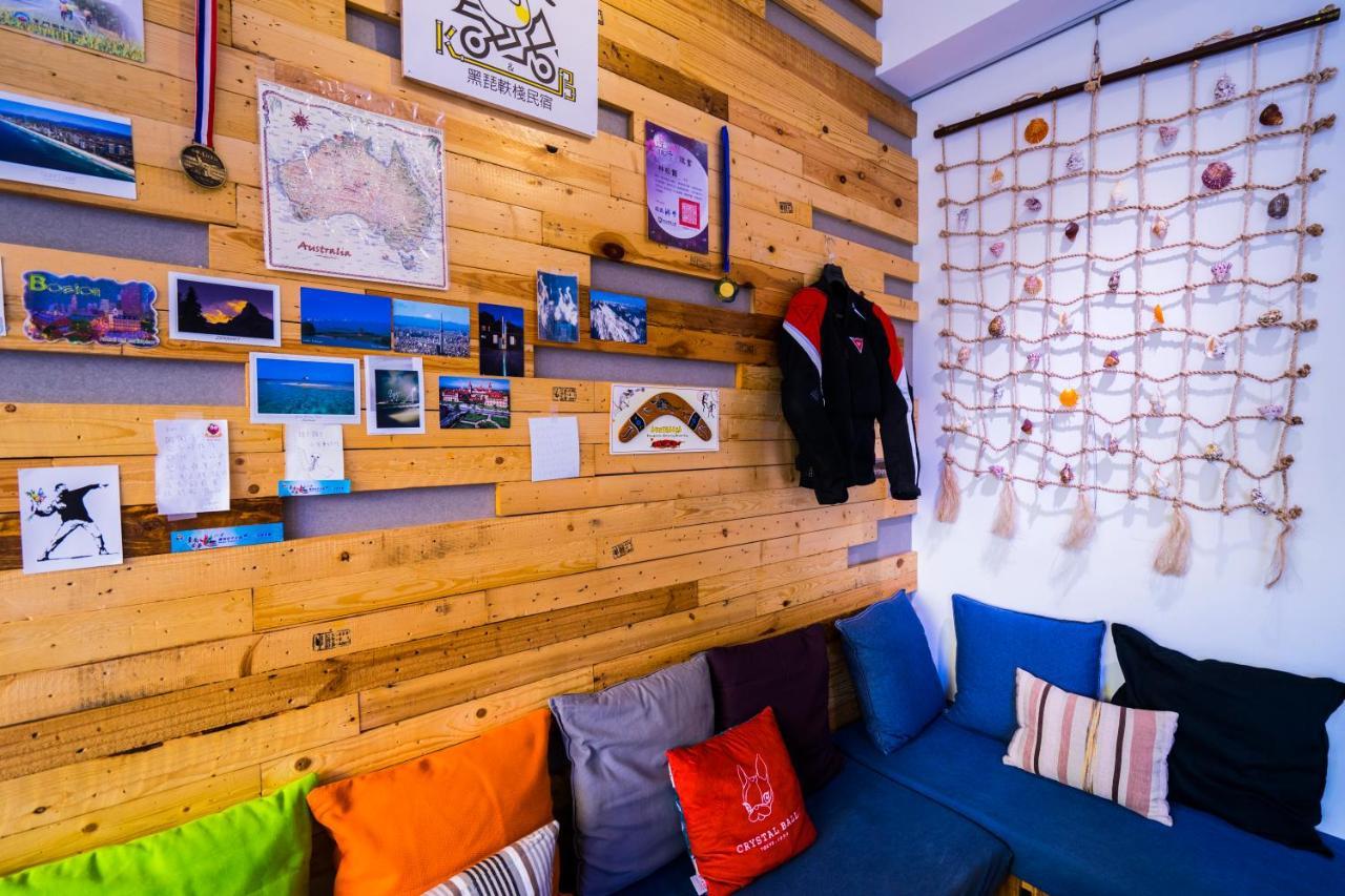 黑琵軼棧湖濱旅宿 K&B Happy Hostel Тайнань Экстерьер фото